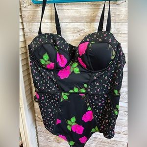 Betsey Johnson Rose Black Underwire One-Piece Swimsuit